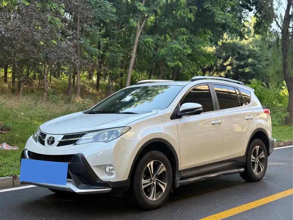 Toyota RAV4 2016