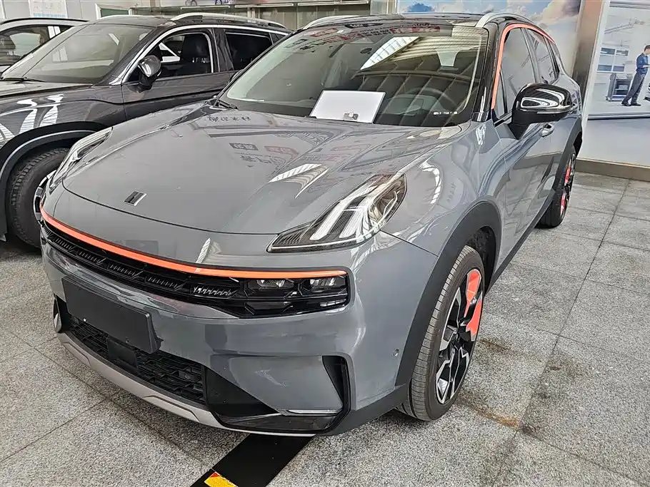 Lynk & Co 06 2022