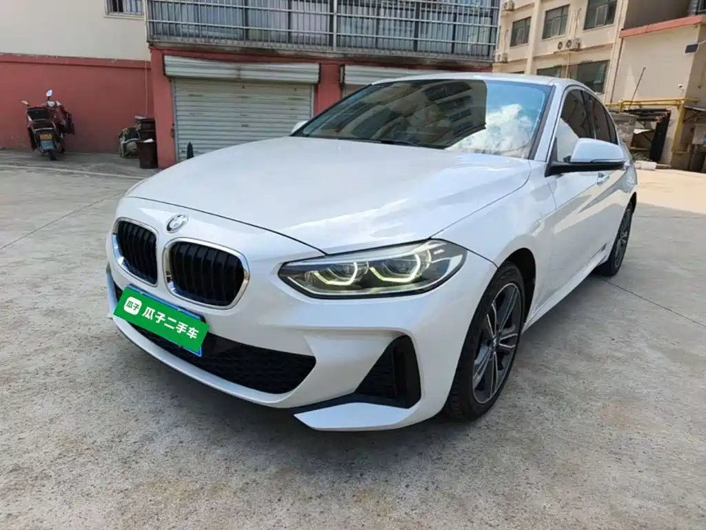 BMW 1 Series 2022