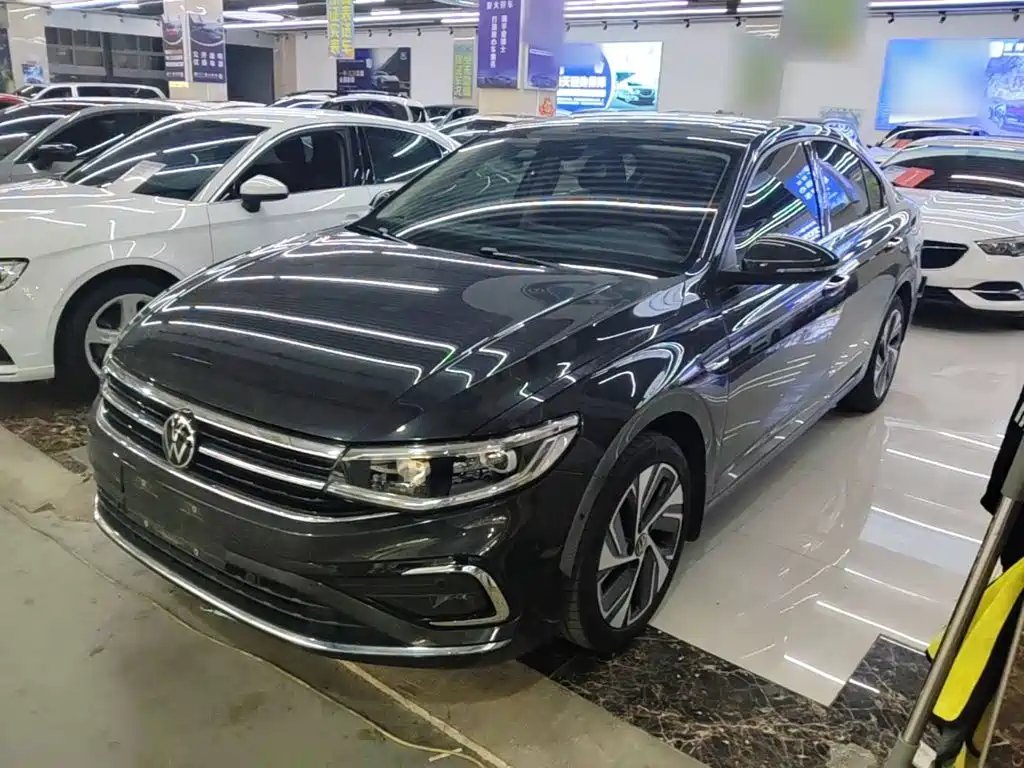 Volkswagen Bora 2024