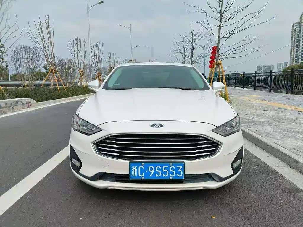 Ford Mondeo 2021
