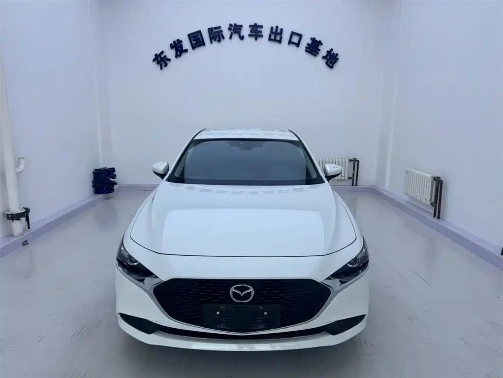 Mazda 3 Axela 2021