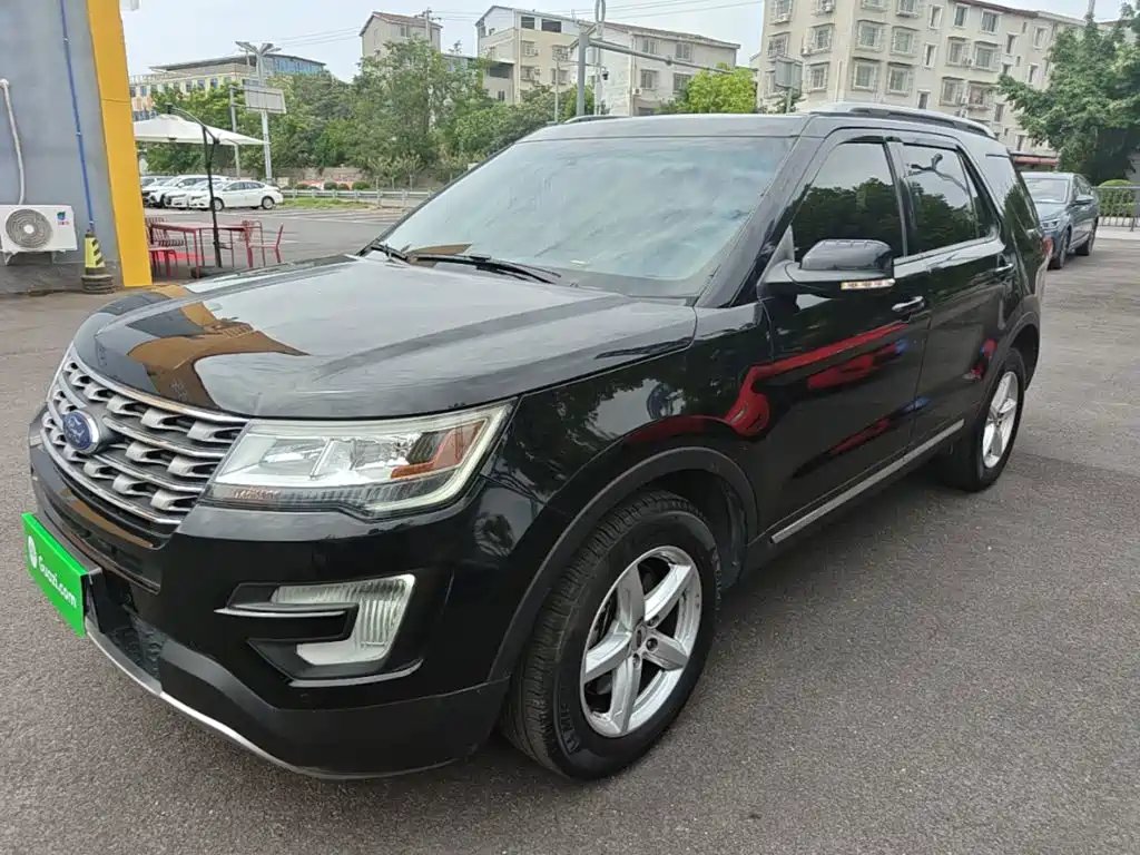Ford Explorer (Import) 2017
