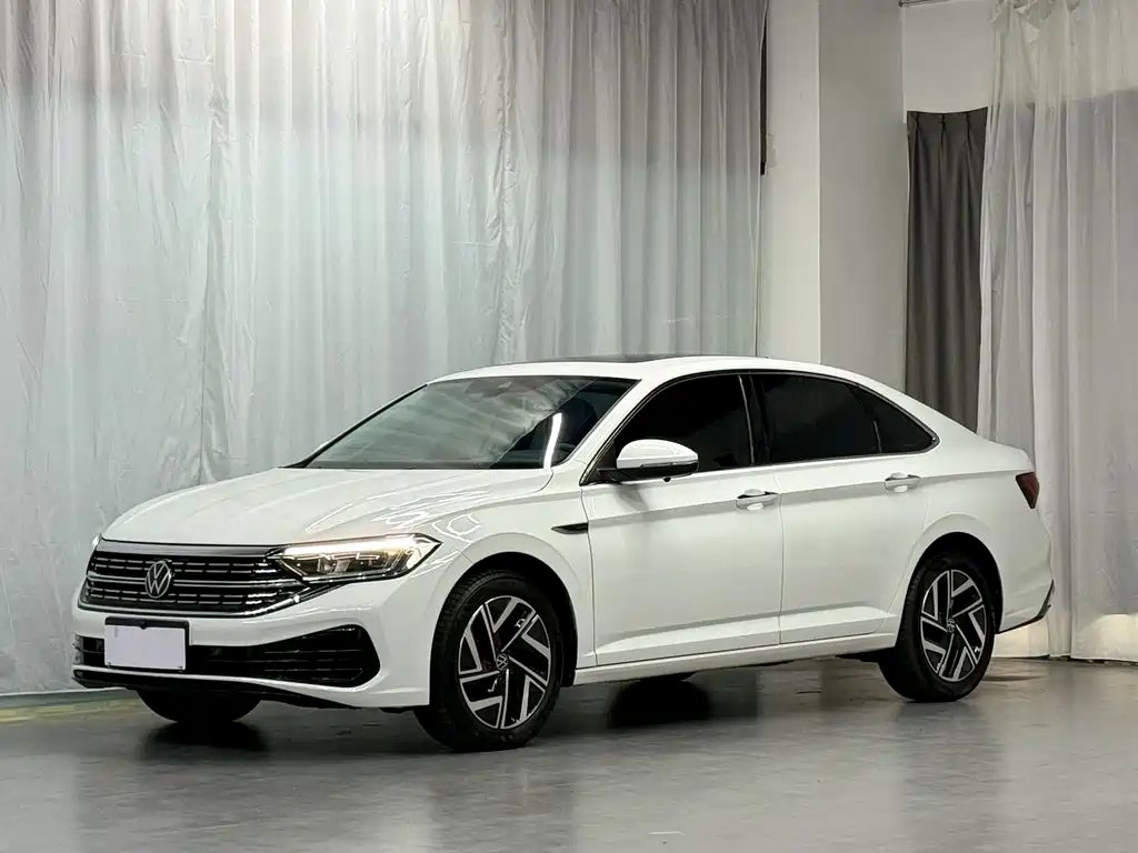 Volkswagen Sagitar 2023