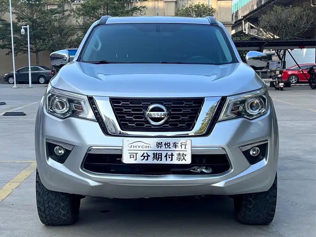 Nissan Terra 2019