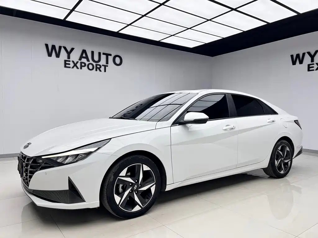 Hyundai Elantra 2021