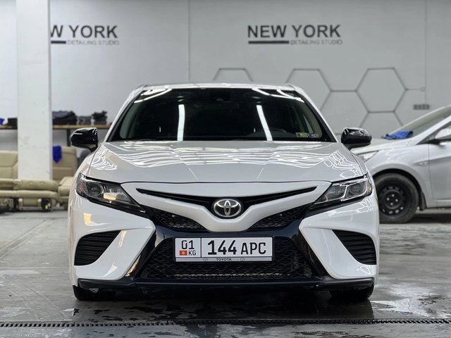 Toyota Camry VIII (XV70) 2020