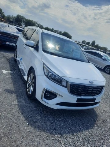 Kia Carnival III 2019