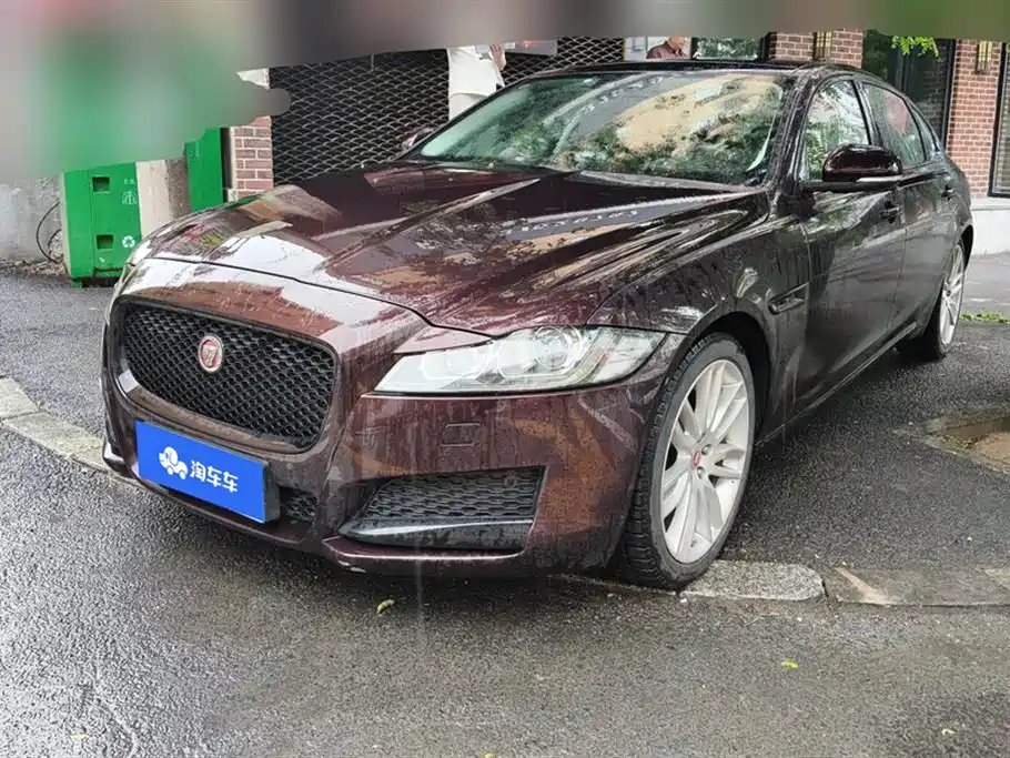 Jaguar XFL 2020