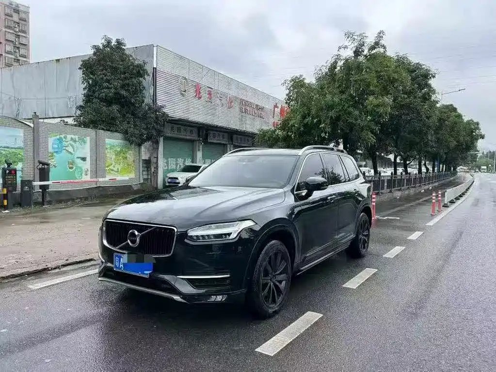Volvo XC90 2016