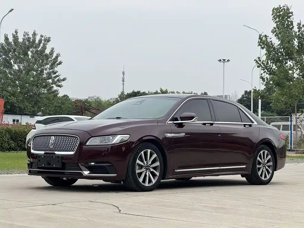 Lincoln Continental 2017