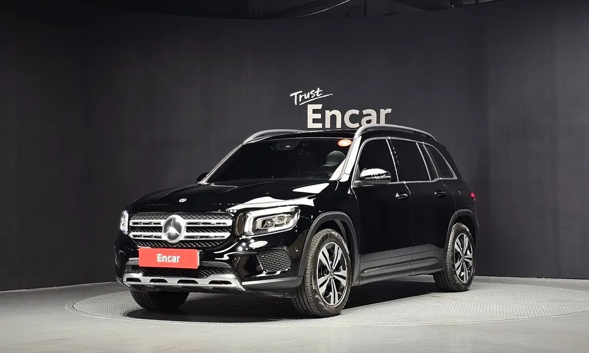 Mercedes-Benz GLB-Class 2021