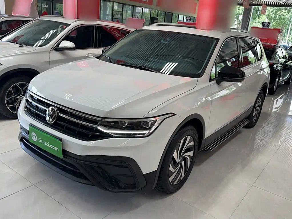 Volkswagen Tiguan L 2025