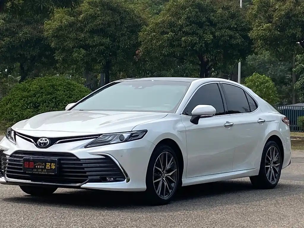 Toyota Camry 2022