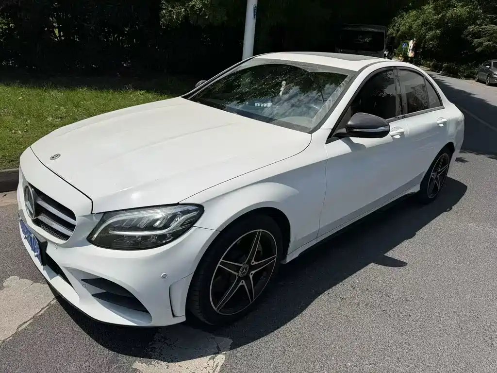 Mercedes-Benz C-Class 2020