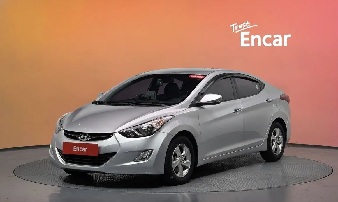 Hyundai AVANTE 2012