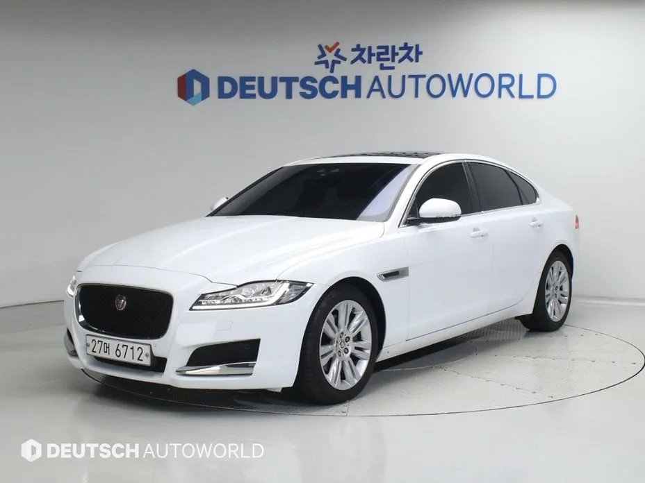 Jaguar XF 2018