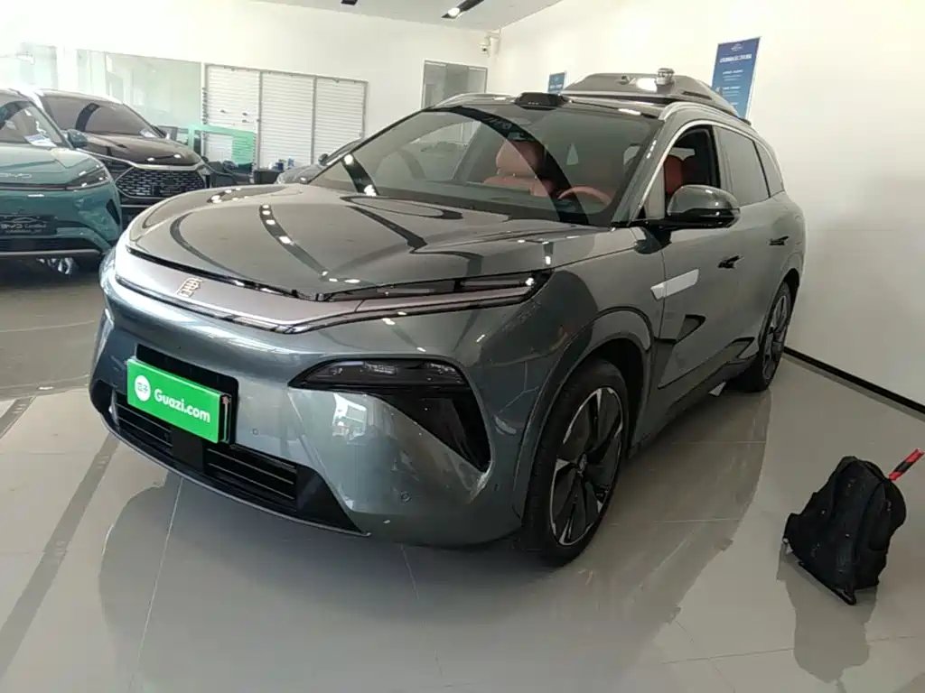BYD Tang L 2025 — фото 1 из 5