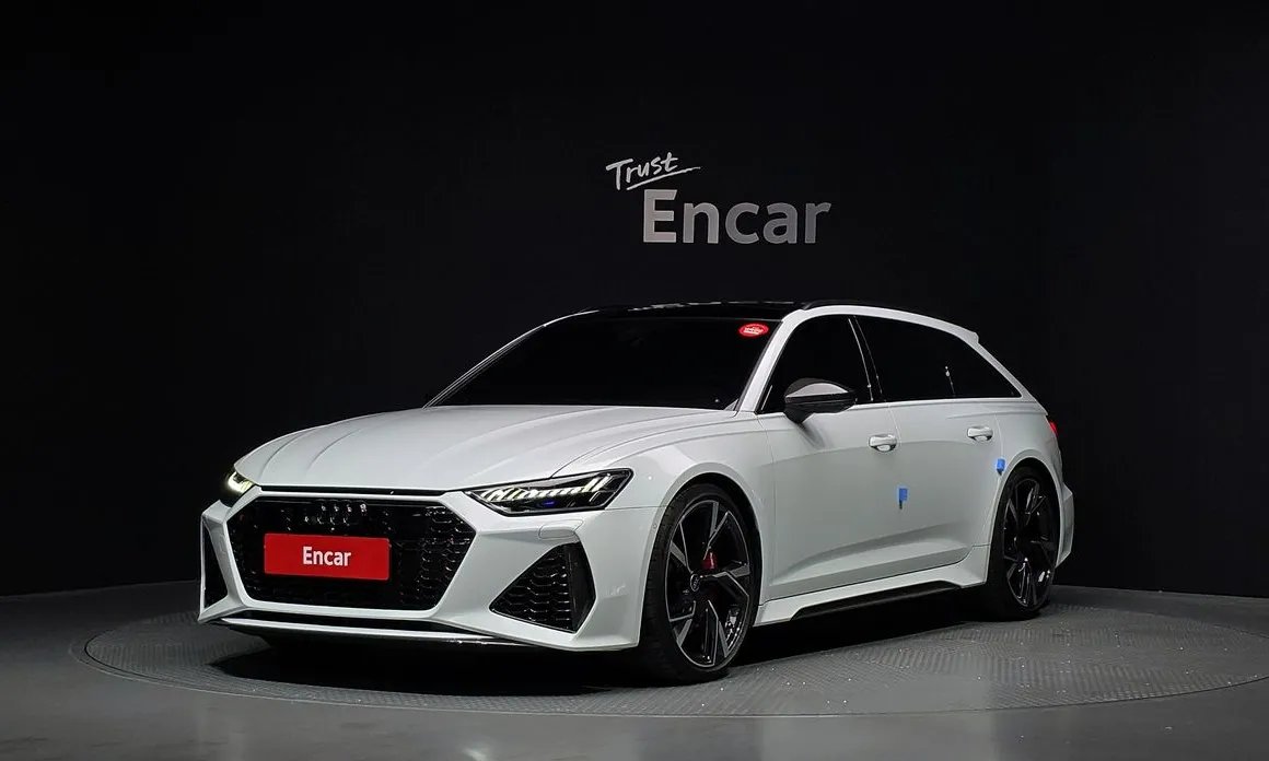 Audi RS6 2023