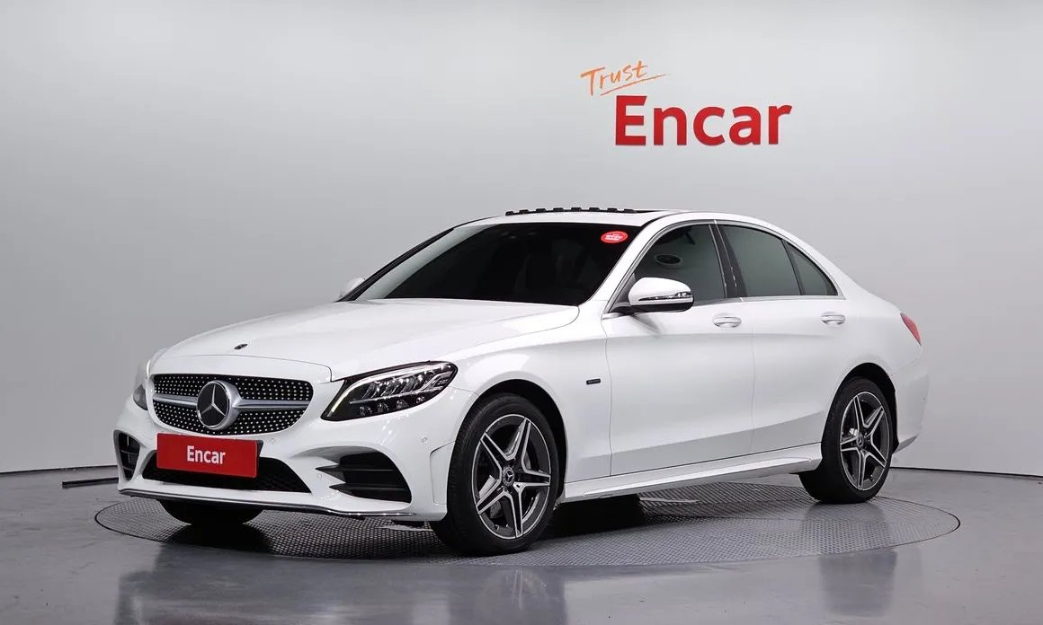 Mercedes-Benz C-Class 2020