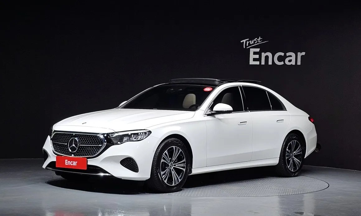 Mercedes-Benz E-Class 2026