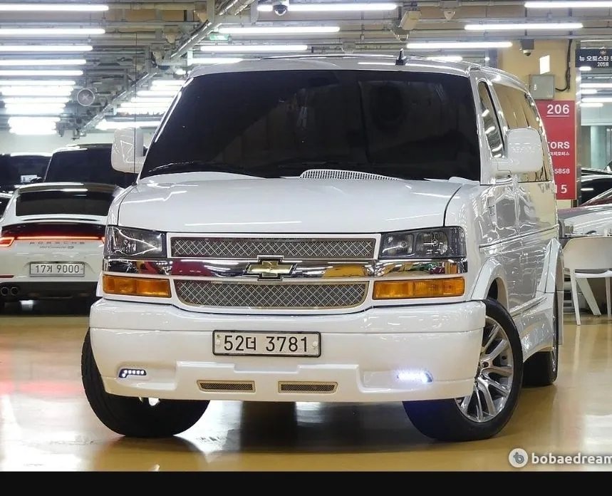Chevrolet Express Van 2021