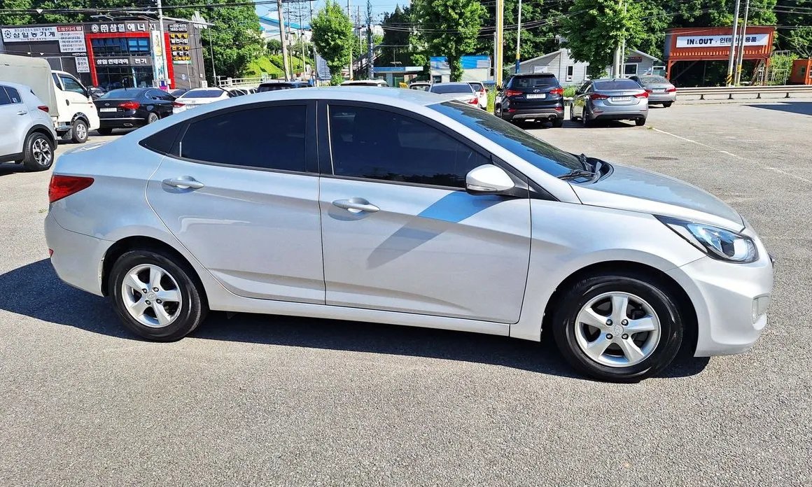 Hyundai Accent 2014