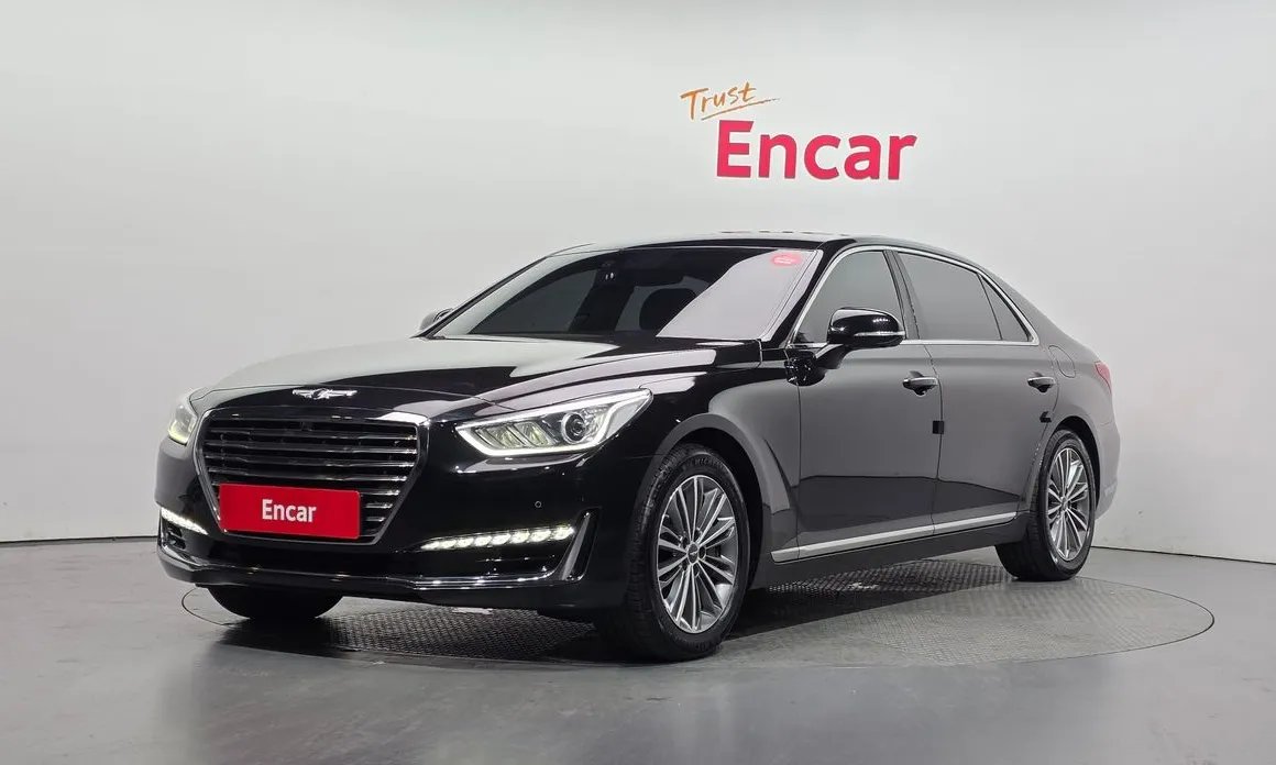 Genesis EQ900 2018