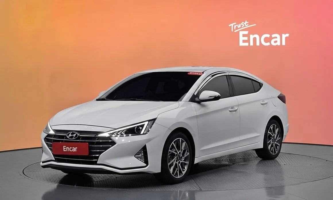 Hyundai AVANTE 2020
