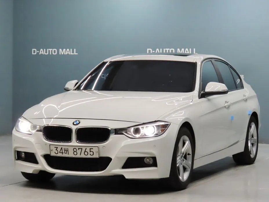 BMW 3-Series 2012