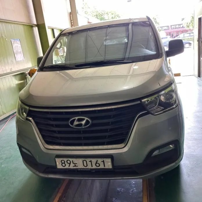 Hyundai Starex 2019