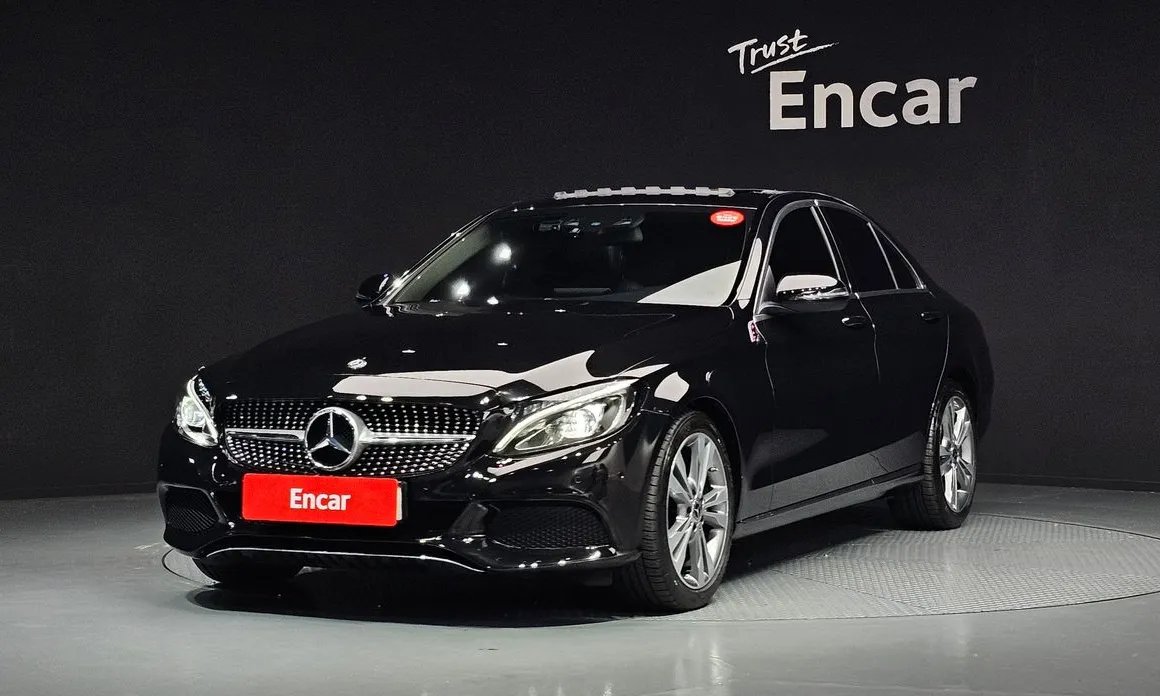 Mercedes-Benz C-Class 2018