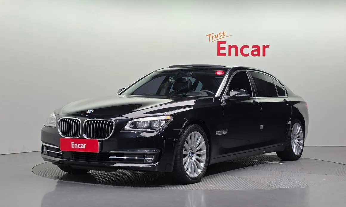 BMW 7-Series 2013