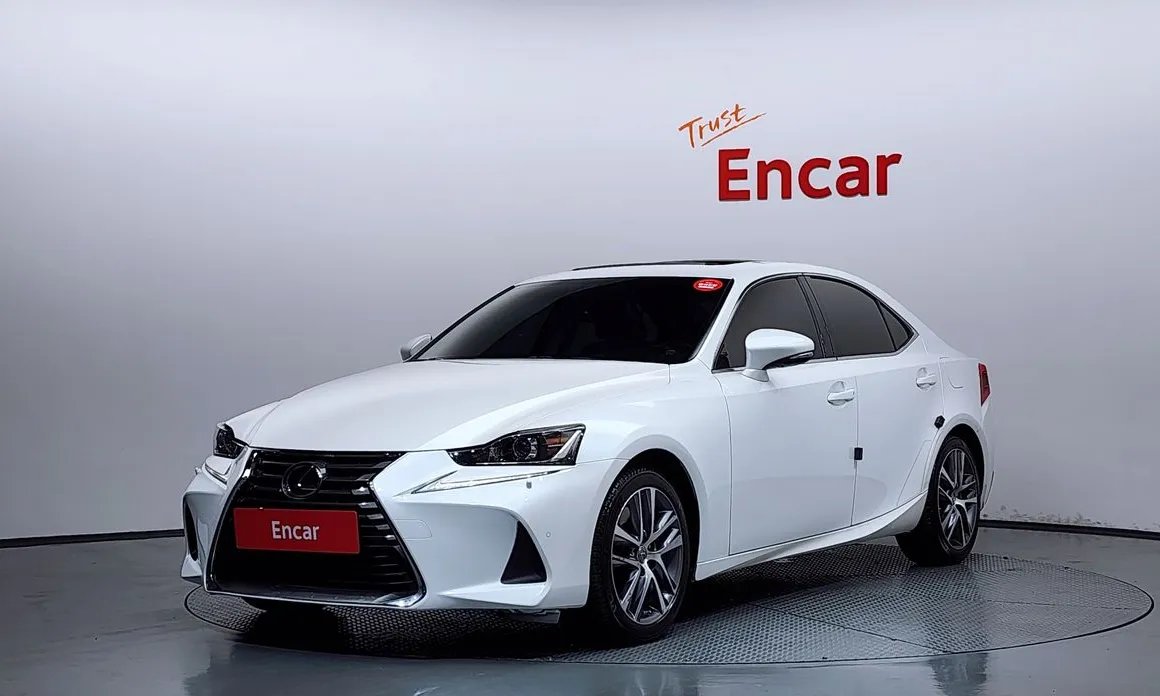 Lexus IS 2017