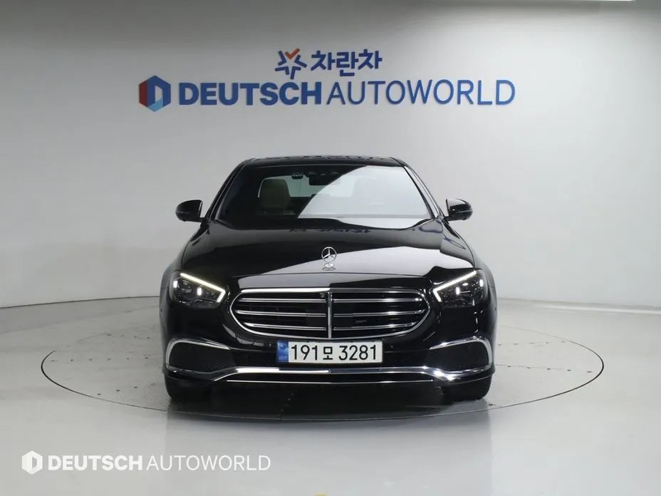 Mercedes-Benz E-Class 2021