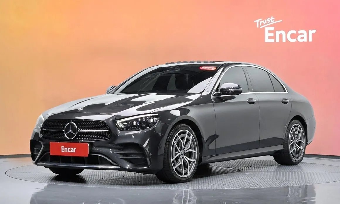 Mercedes-Benz E-Class 2021