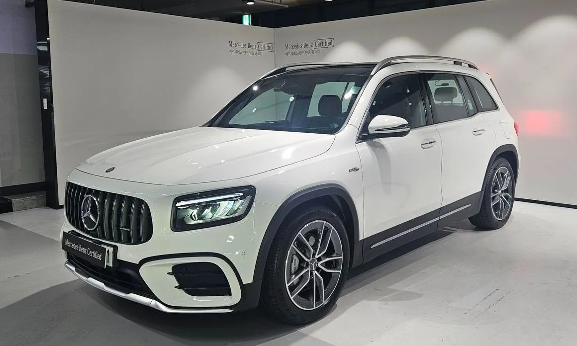 Mercedes-Benz GLB-Class 2025