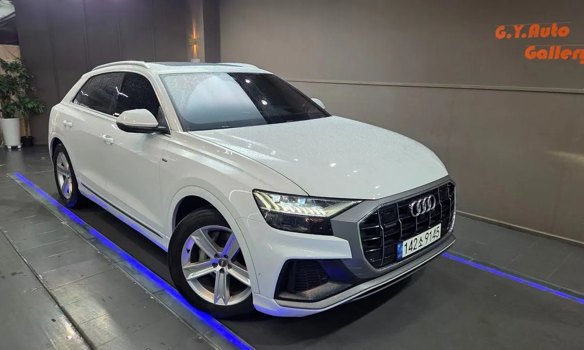 Audi Q8 2021