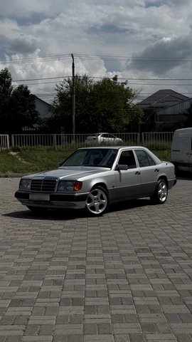 Mercedes-Benz E-Класс I (W124) 1992
