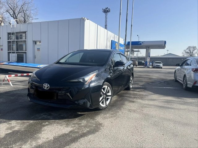 Toyota Prius IV (XW50) 2016