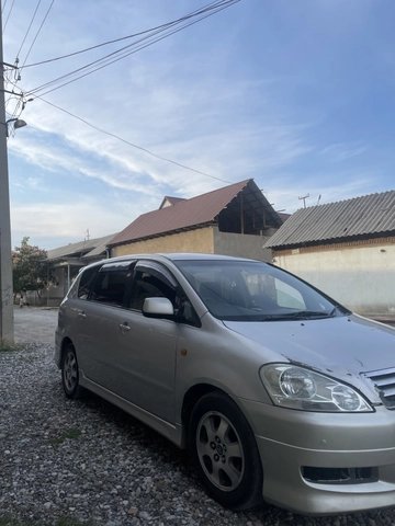 Toyota Ipsum II (M20) 2002