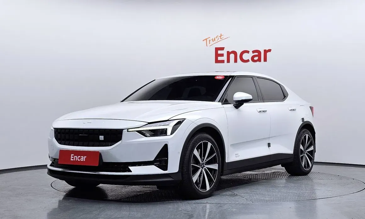 Polestar Polestar 2 2022 — фото 1 из 20