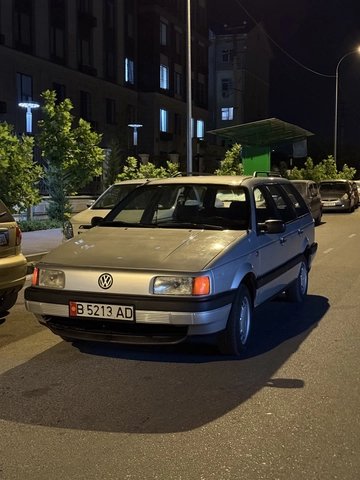 Volkswagen Passat B3 1990