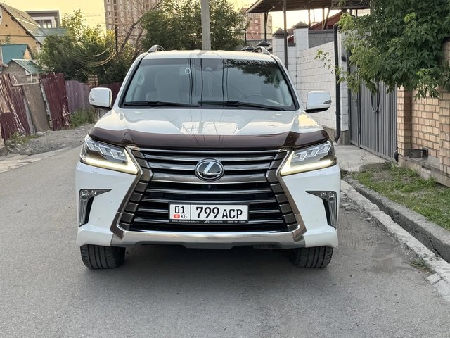 Lexus LX III Рестайлинг 2 2017