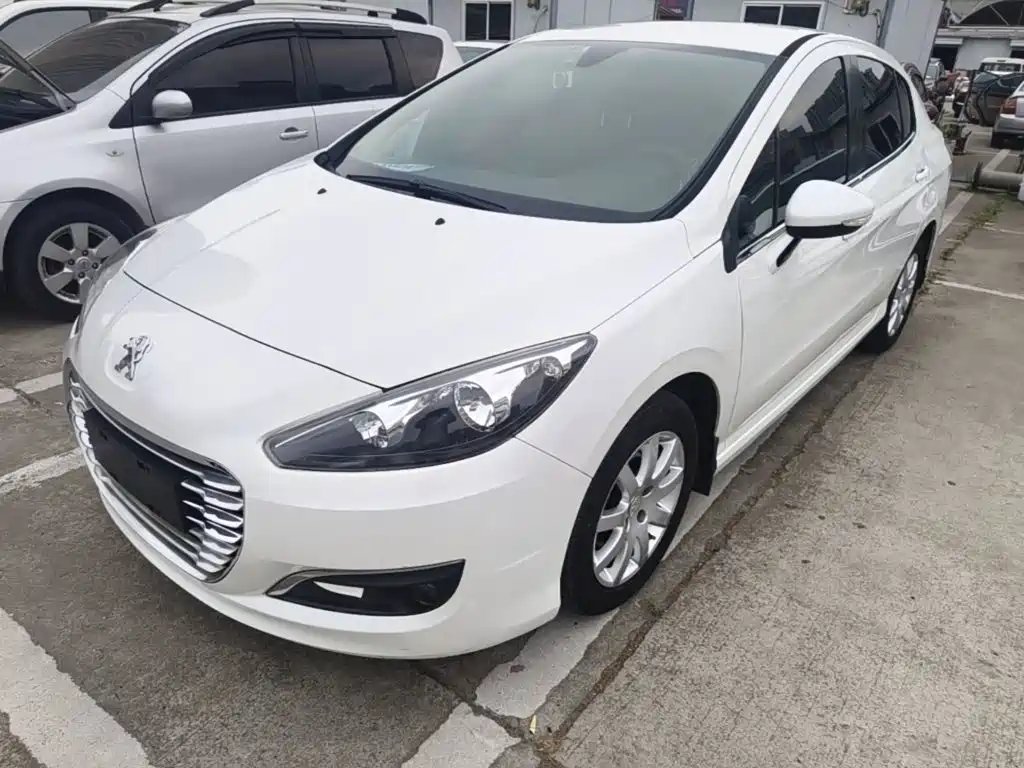 Peugeot 308 2016