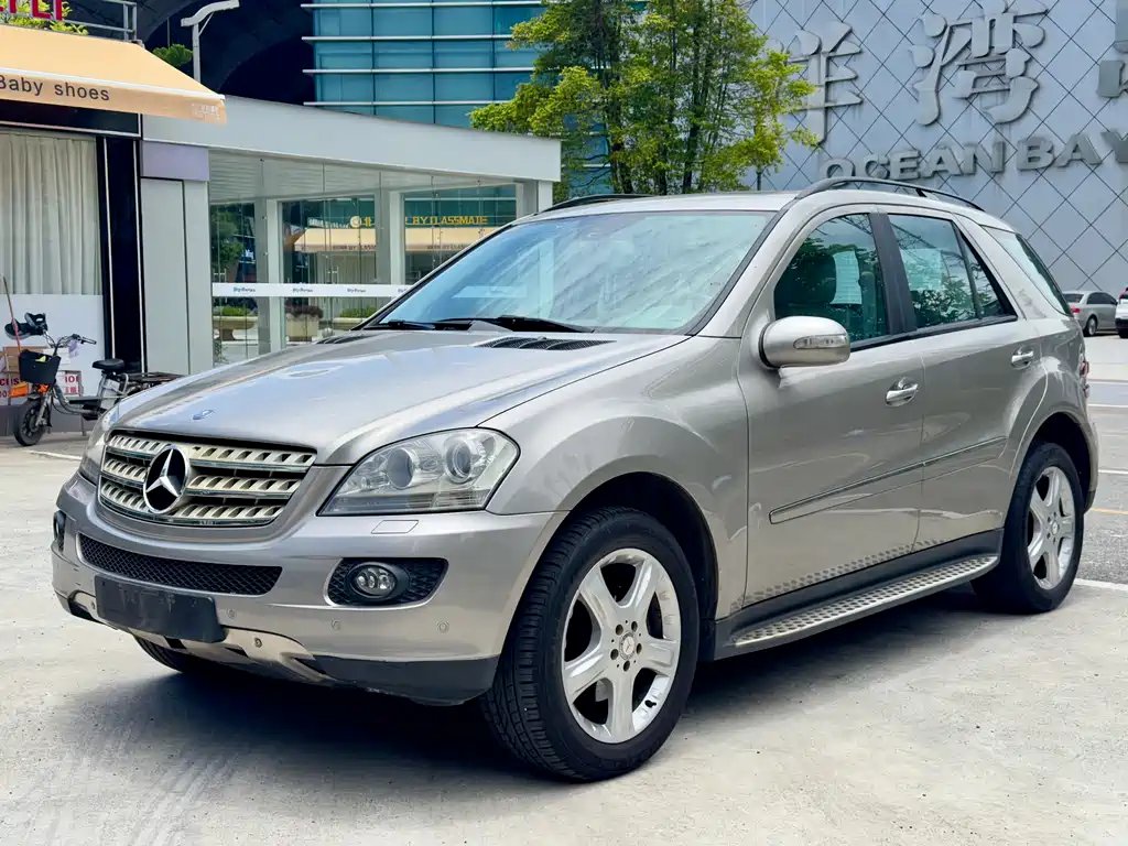 Mercedes-Benz M-Class 2008