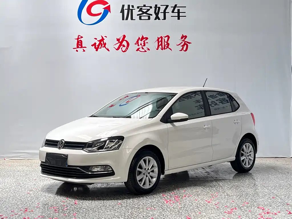 Volkswagen Polo 2015