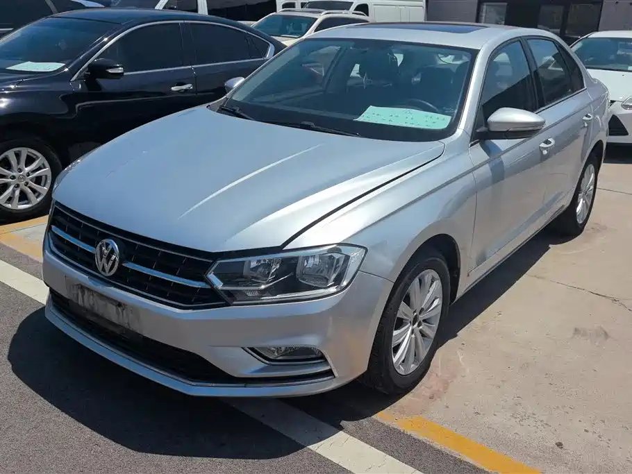 Volkswagen Bora 2016