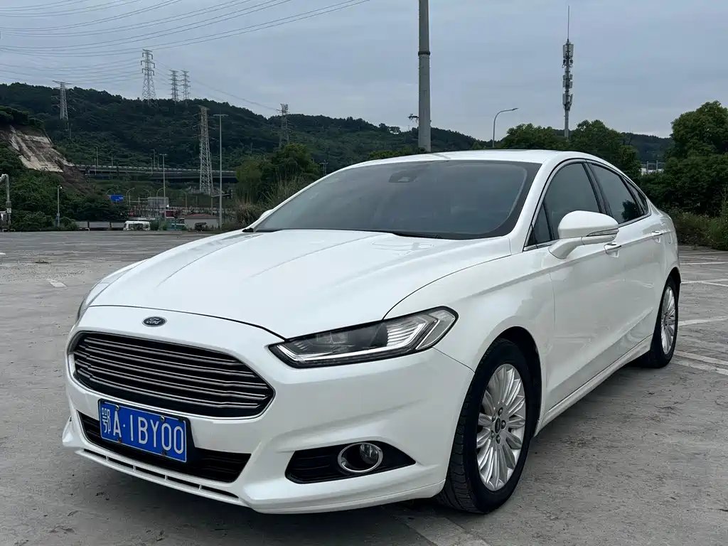 Ford Mondeo 2014