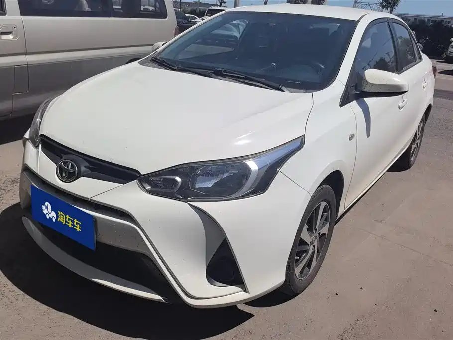 Toyota Yaris L 2019